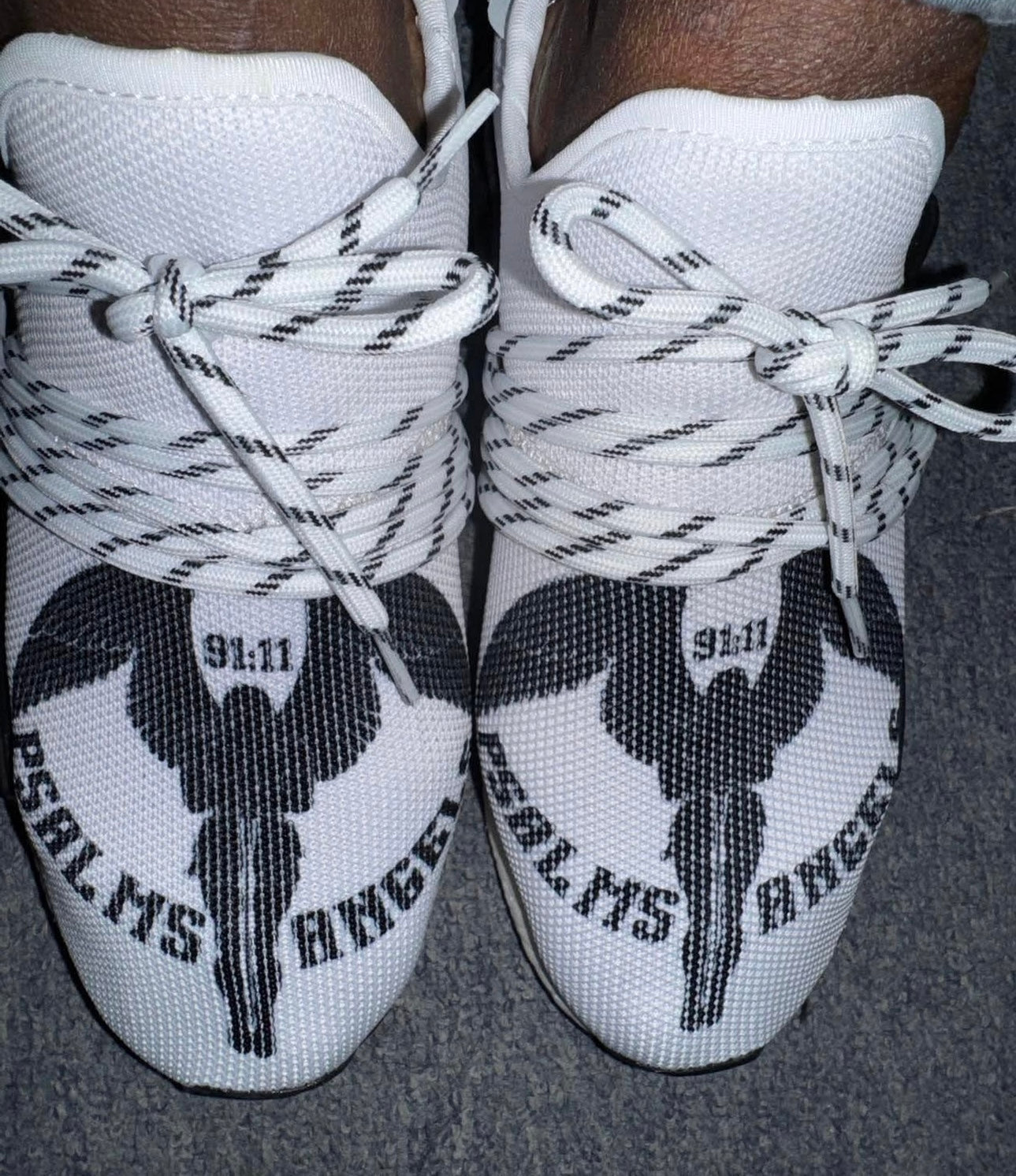 Psalms Angels Unisex Lightweight Sneaker - White Psalms 118.1