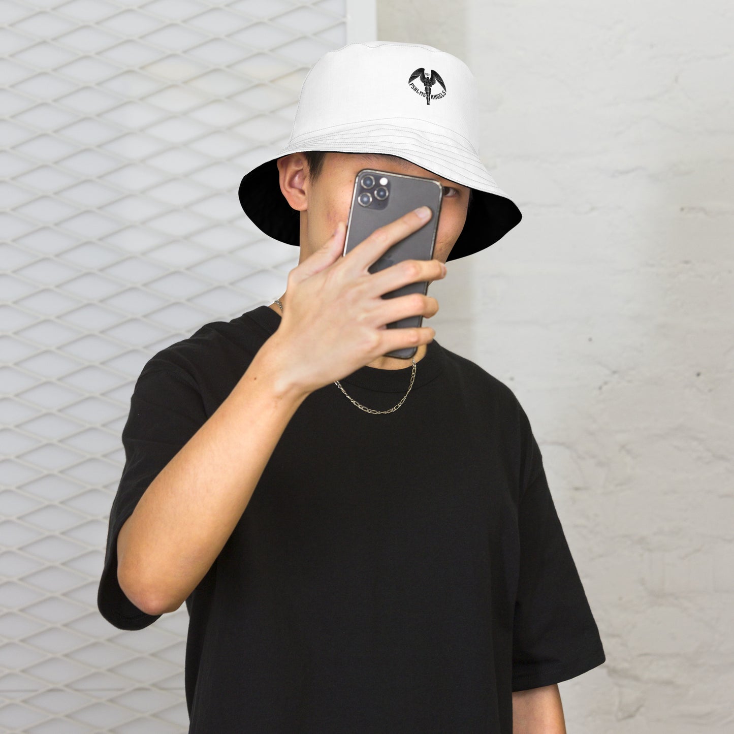 Psalms Angels Reversible Bucket Hat - Black & White